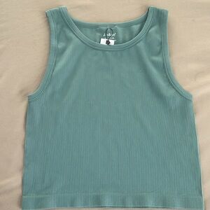 ribbed tank top